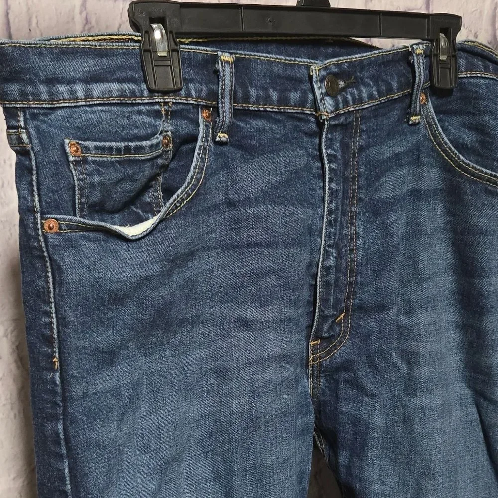 Levi’s 505 Men’s Jeans 40x30 Straight Leg Medium Blue Denim Classic Fit Stretch